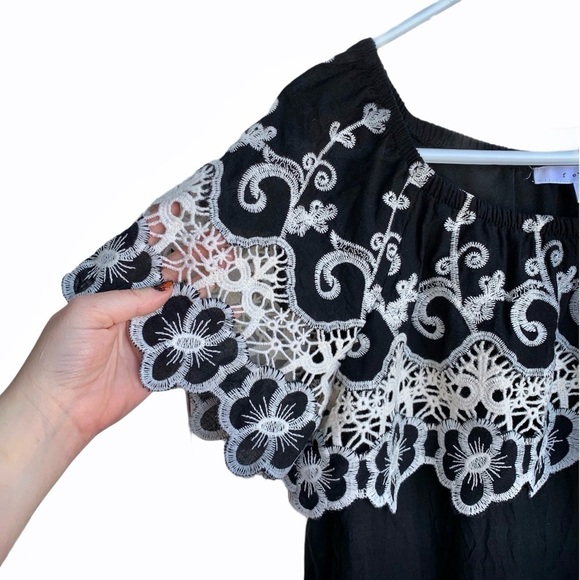 Fever Black Embroidered Ruffle off the Shoulder Dress Size Small Boho - Picture 5 of 15
